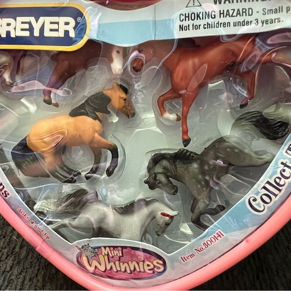 Breyer Mini Whinnies Horses- 5 Stallions- #300141- 2008 - Pink Heart Case - Picture 2 of 4